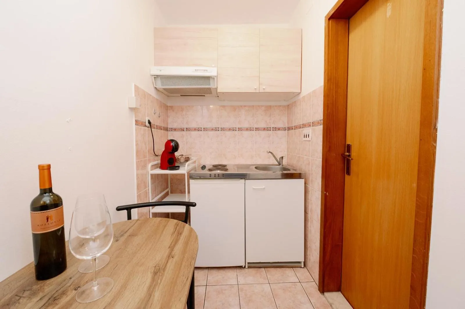Central In Residence سبليت