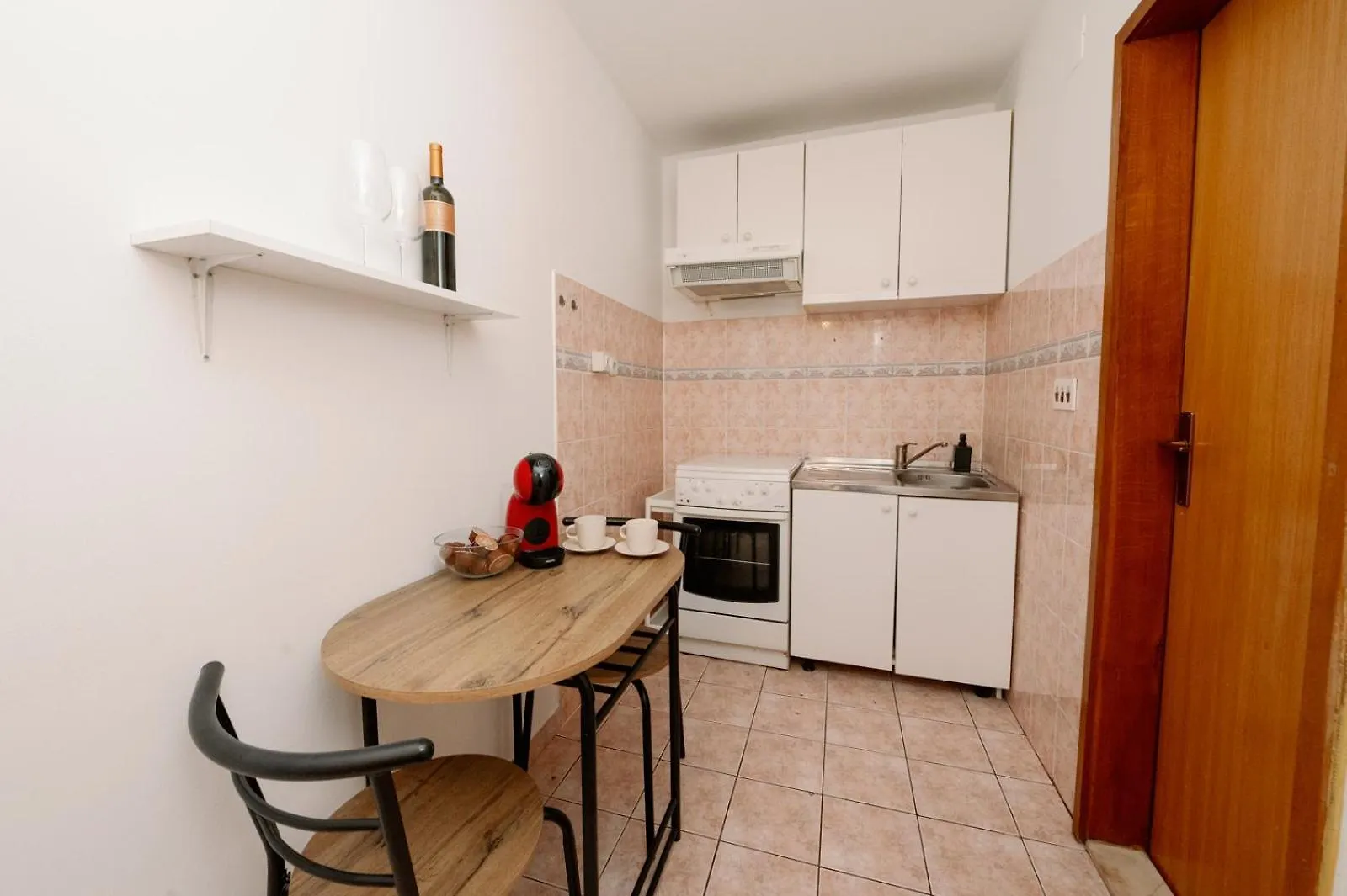 Central In Residence سبليت