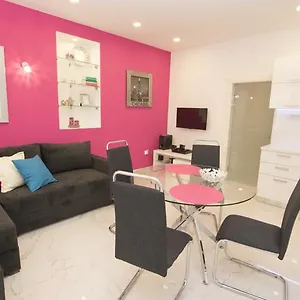 Dea Ii Apartamento